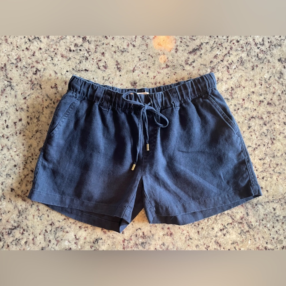 Women’s Michael Kors 100% linen drawstring shorts size small